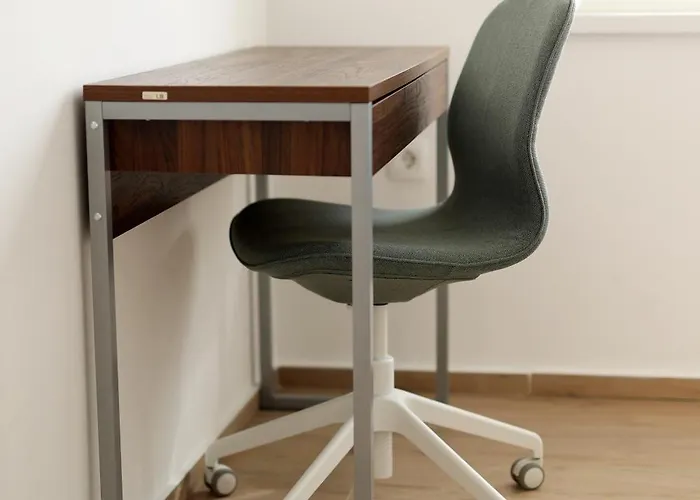 Modern Flat شقة غييكا